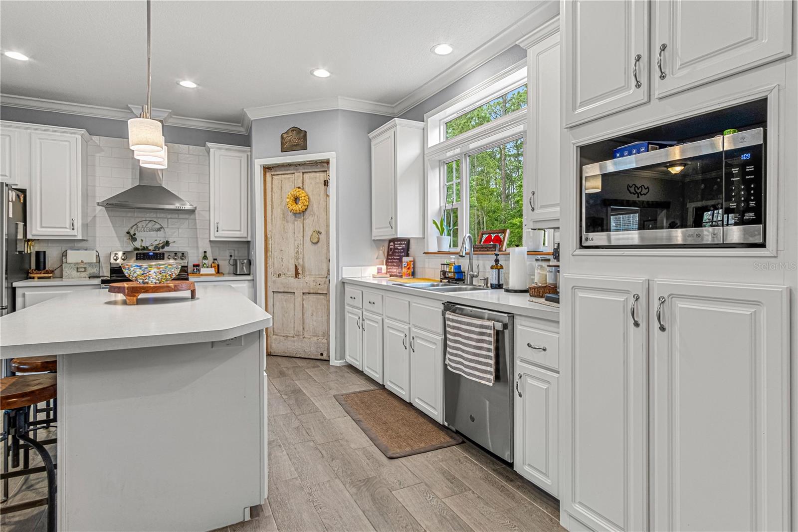 Image 12 of 65 For 3729 Honey Dew Lane