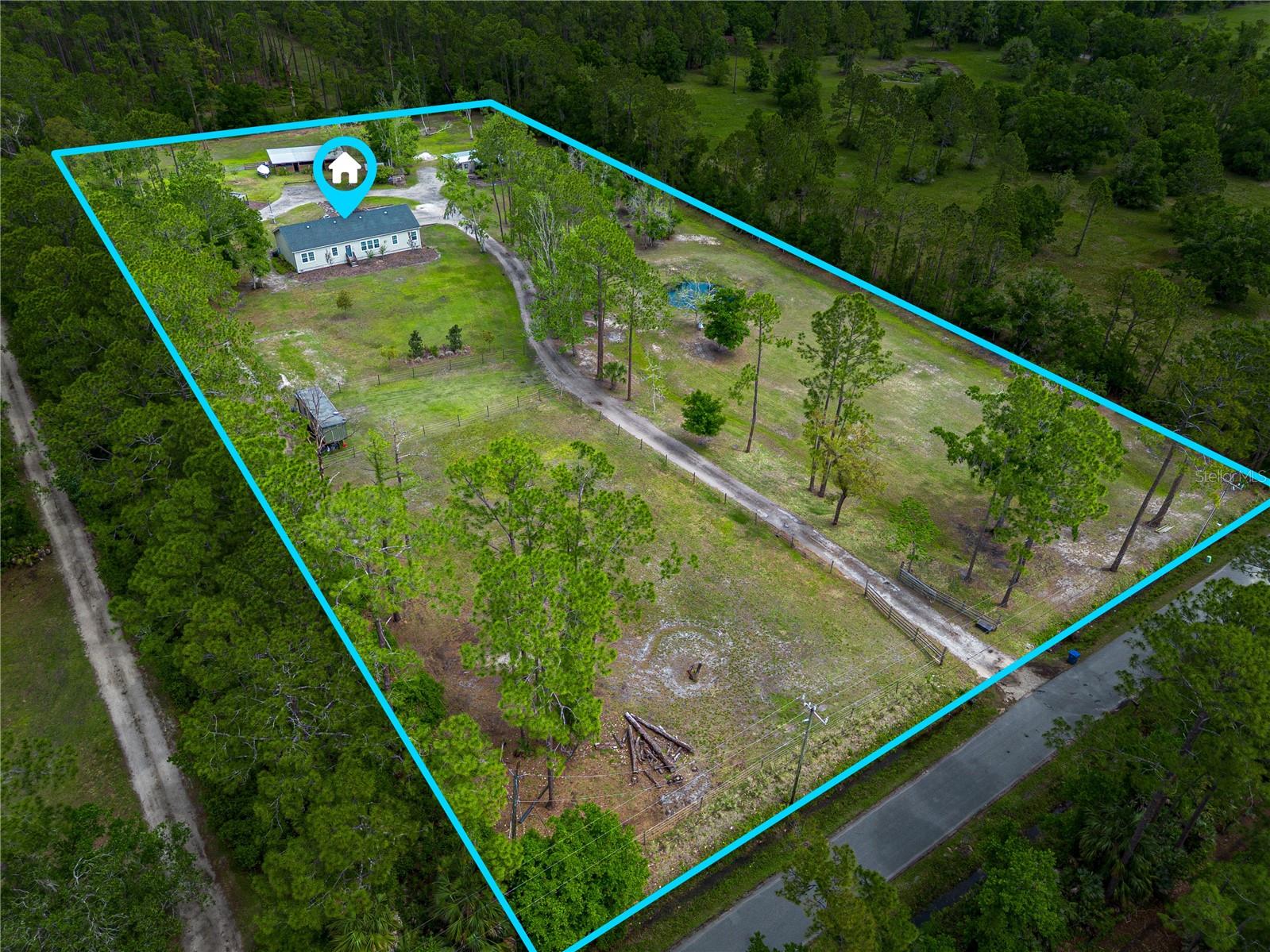 Image 4 of 65 For 3729 Honey Dew Lane