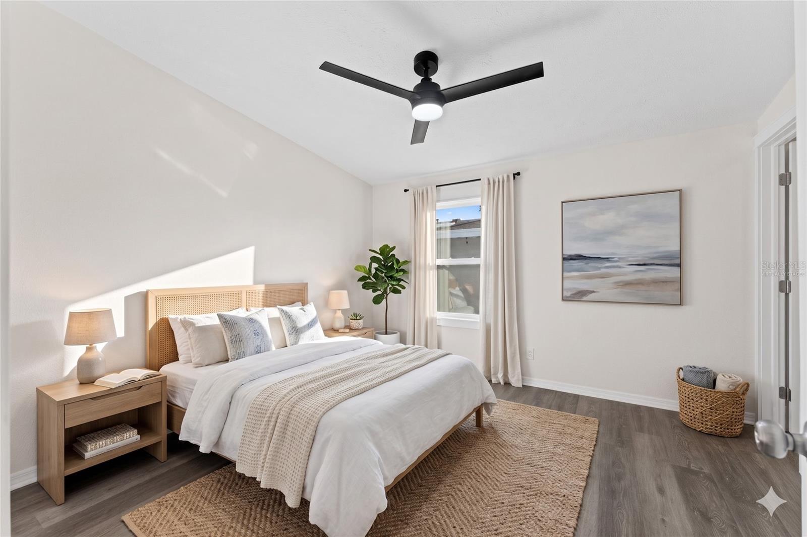 Image 16 of 39 For 142 Indian River Drive N