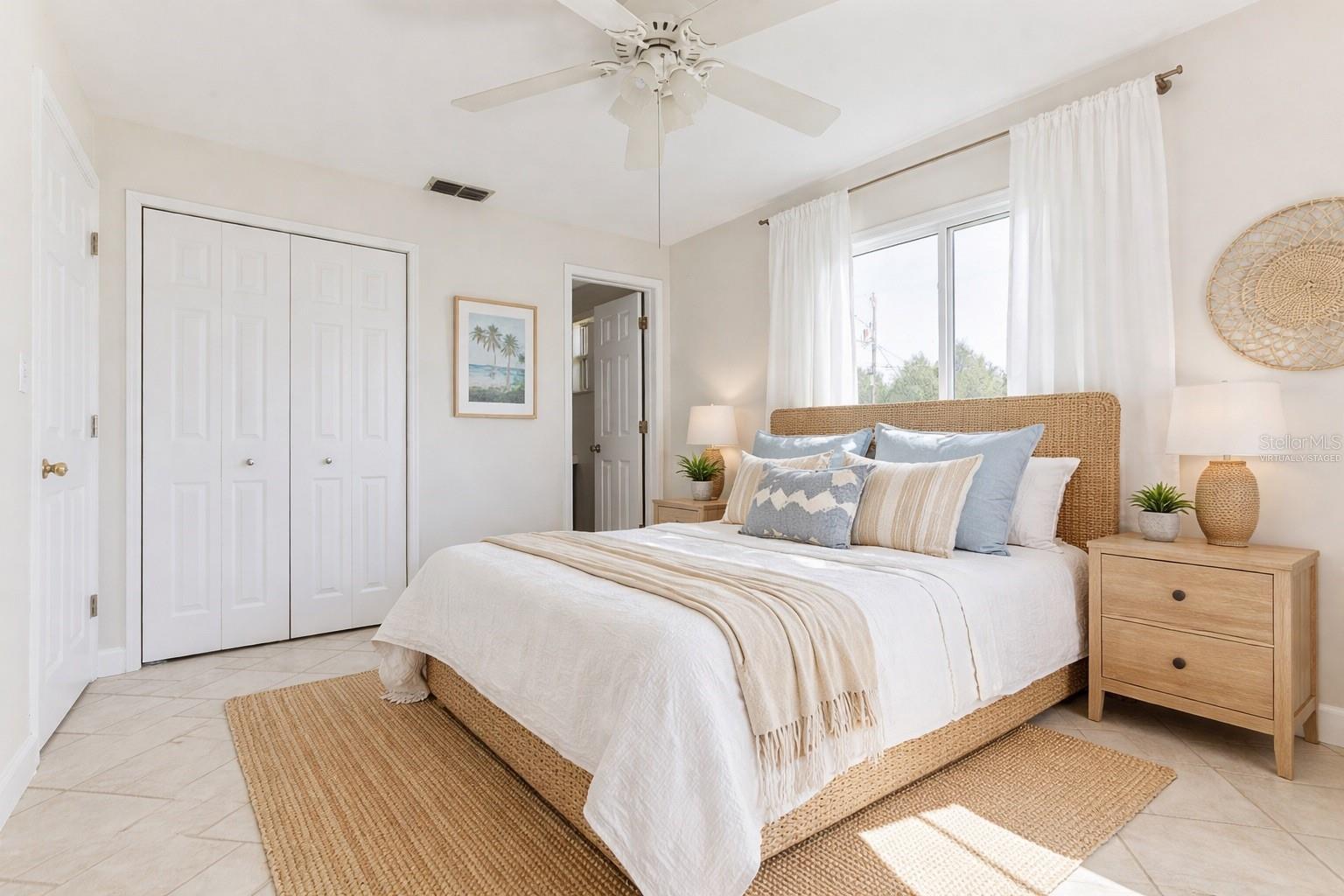 Image 13 of 50 For 480 Carolyn Street