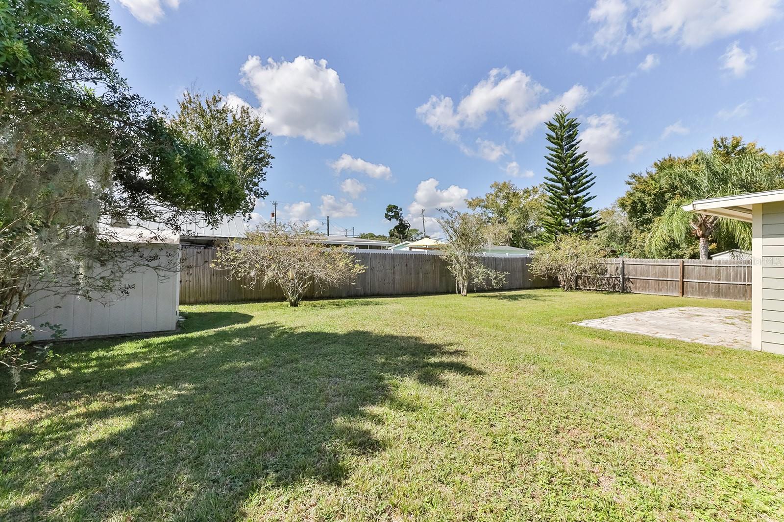 Image 44 of 50 For 480 Carolyn Street