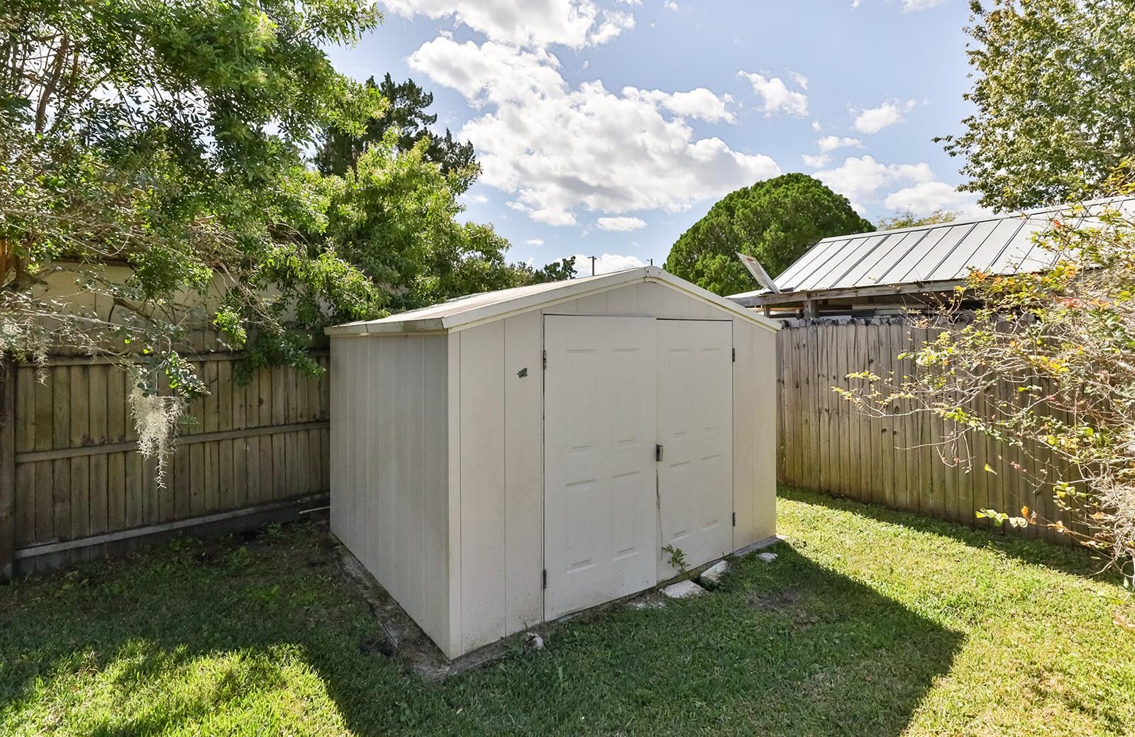 Image 47 of 50 For 480 Carolyn Street