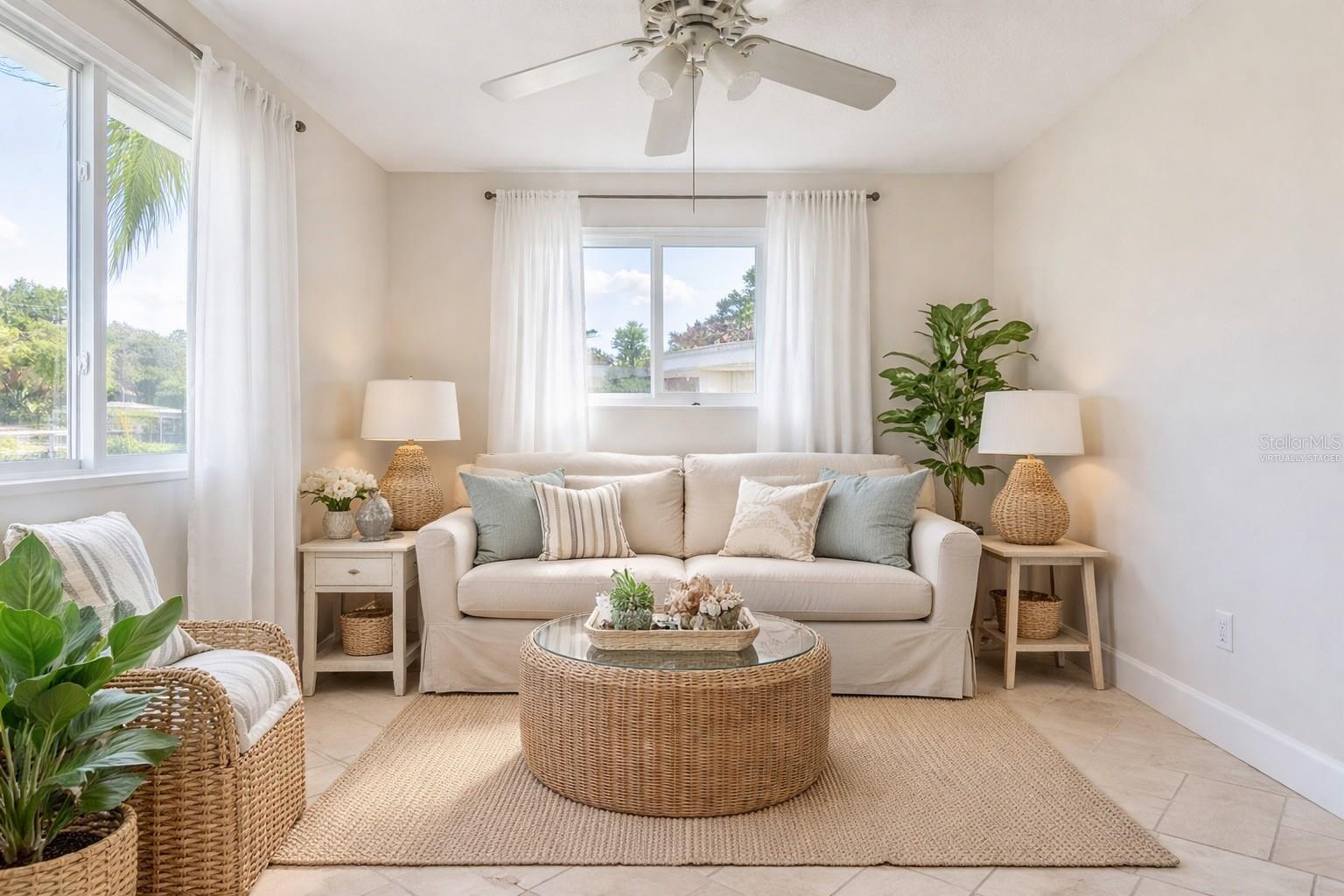 Image 8 of 50 For 480 Carolyn Street