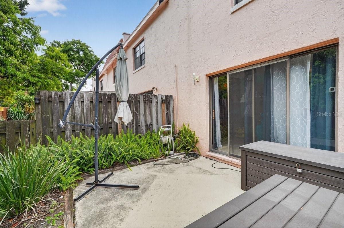 Image 12 of 41 For 128 Mitchell Place 1