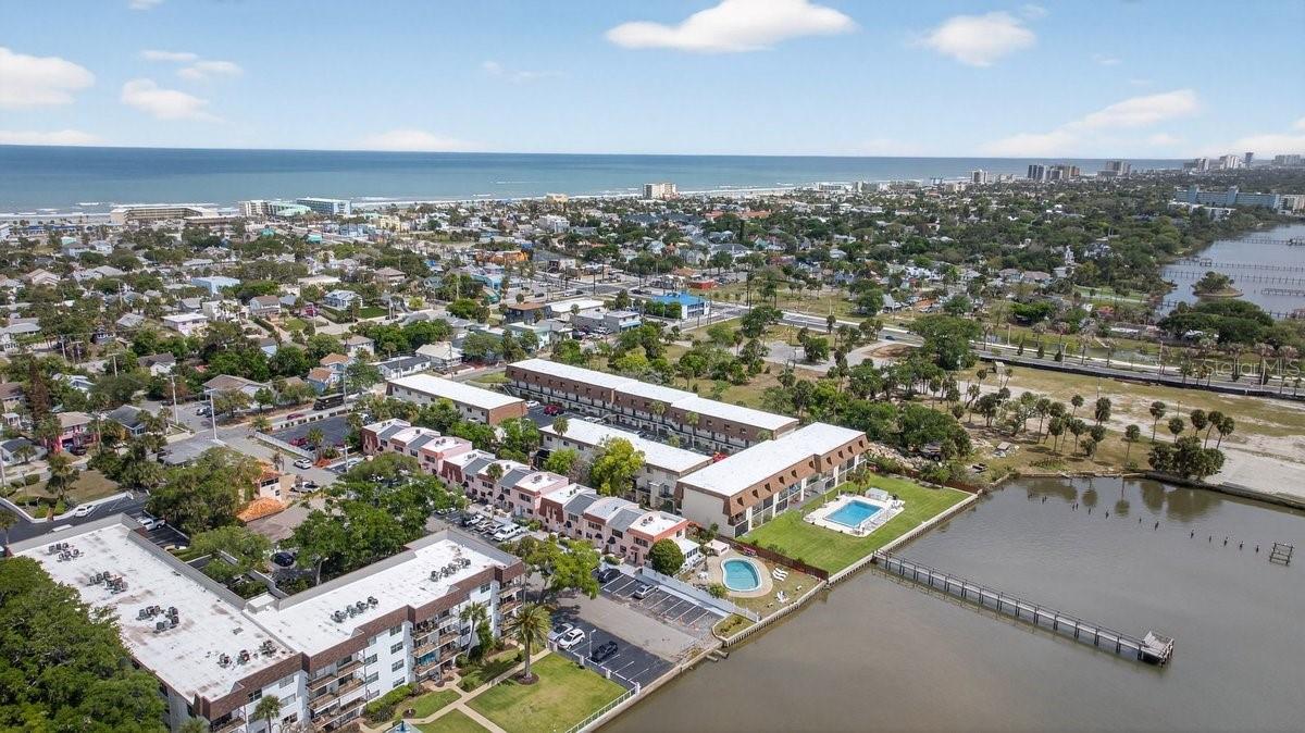 Image 40 of 41 For 128 Mitchell Place 1