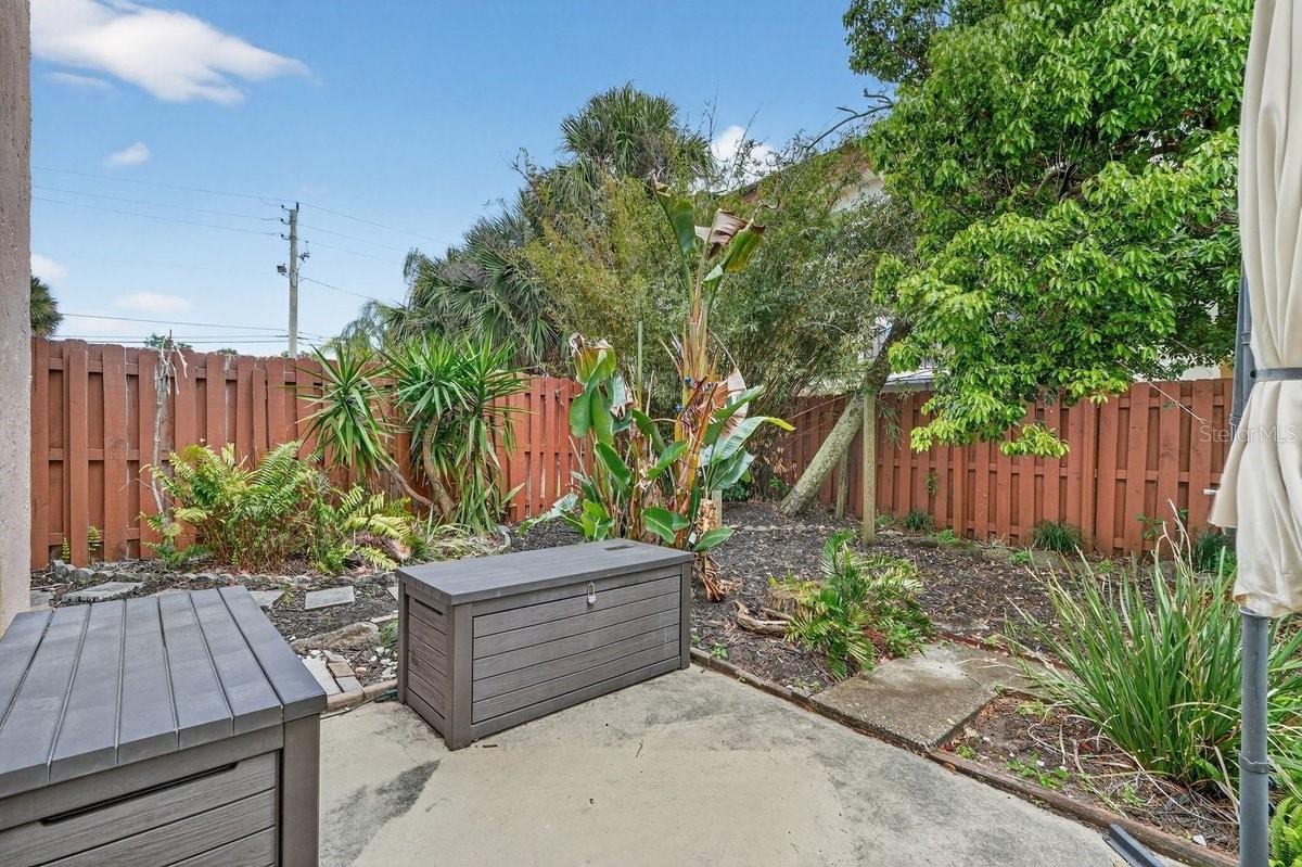 Image 8 of 41 For 128 Mitchell Place 1