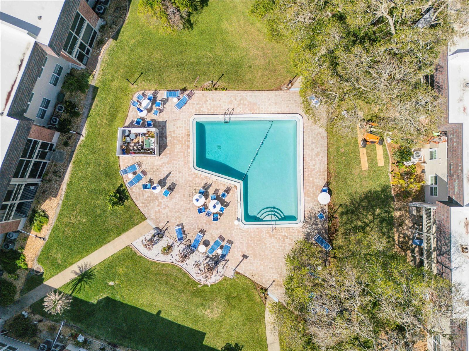 Image 2 of 41 For 3800 Saxon Drive A7