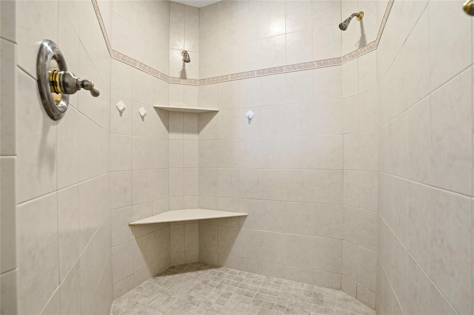 Image 24 of 51 For 1705 Atlantic Avenue 701