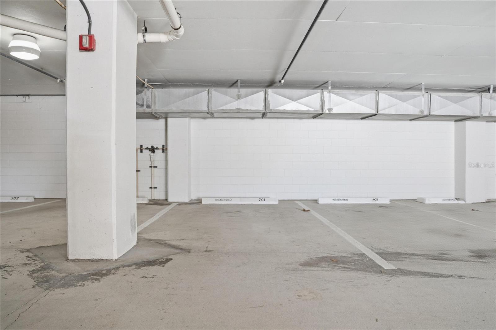 Image 40 of 51 For 1705 Atlantic Avenue 701