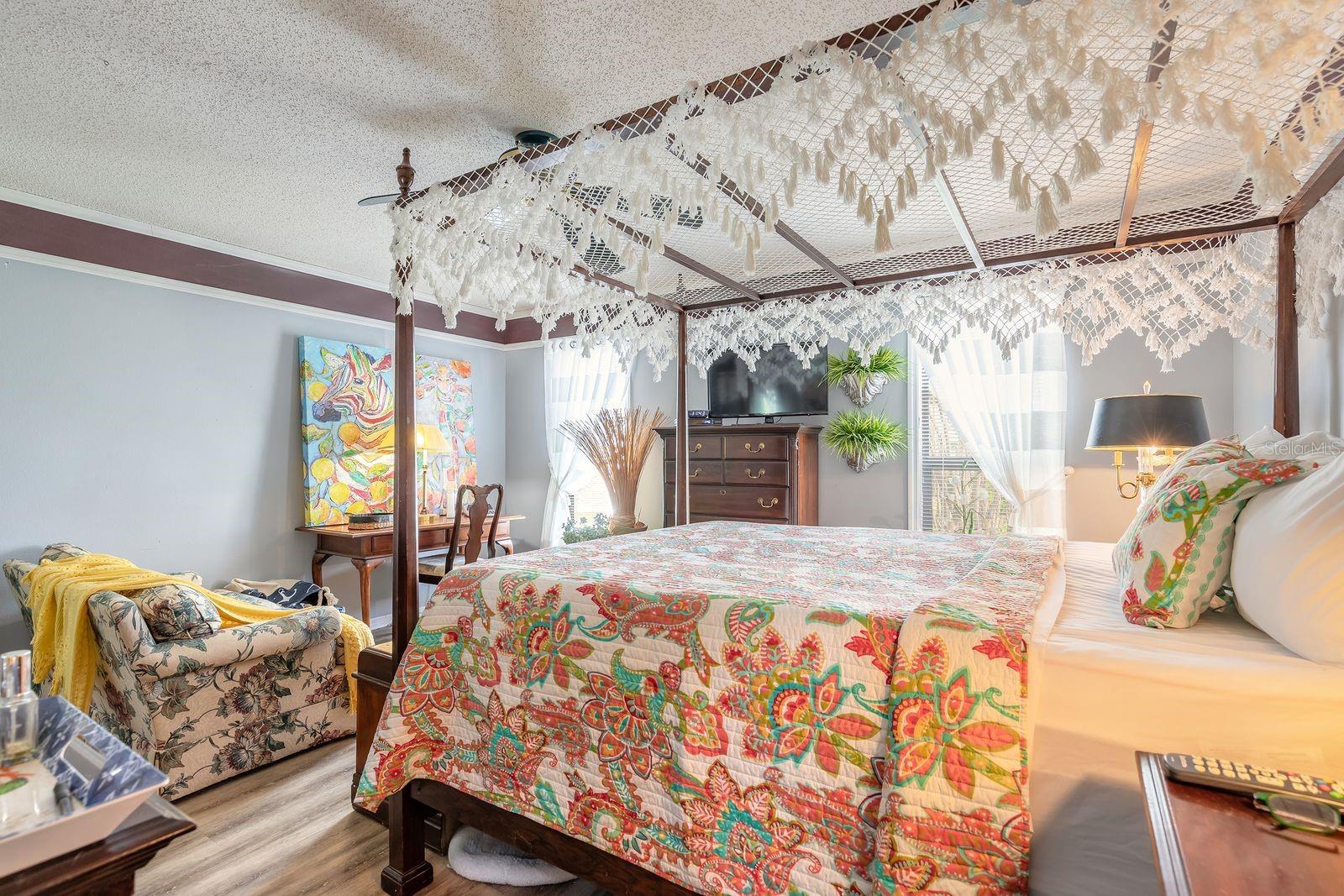 Image 23 of 35 For 3130 Royal Palm Drive