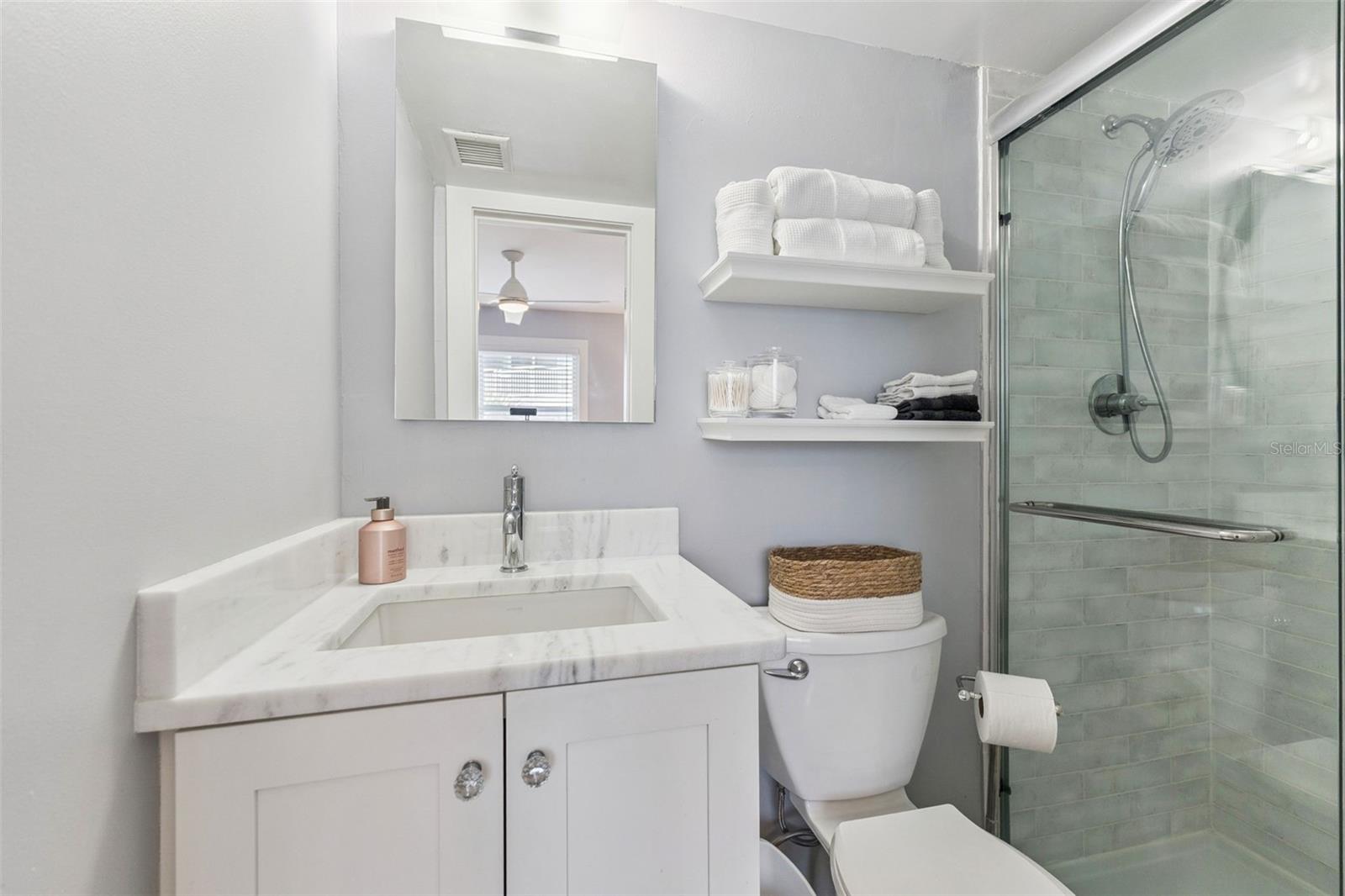 Image 22 of 40 For 513 Atlantic Avenue 33