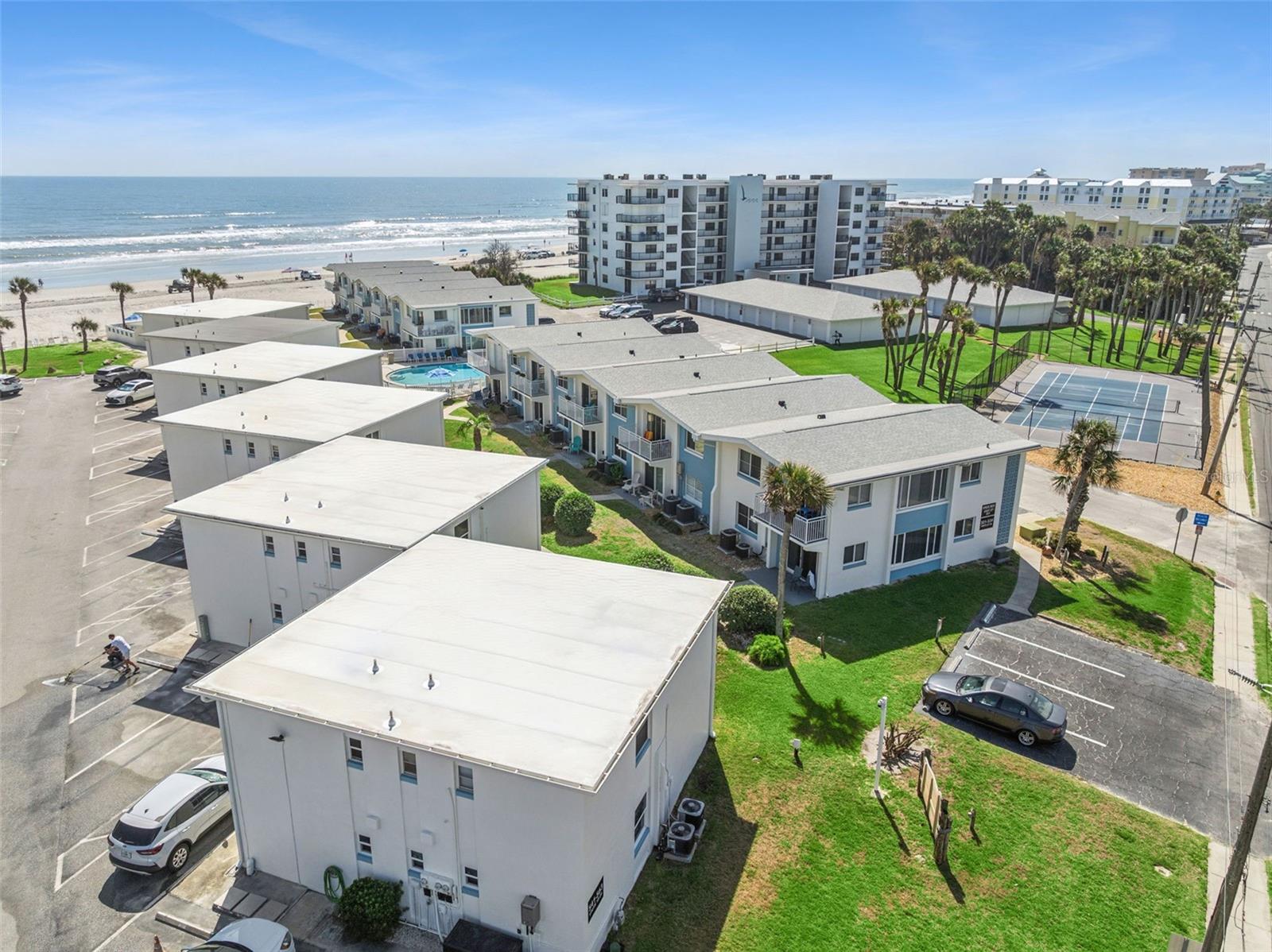 Image 31 of 40 For 513 Atlantic Avenue 33