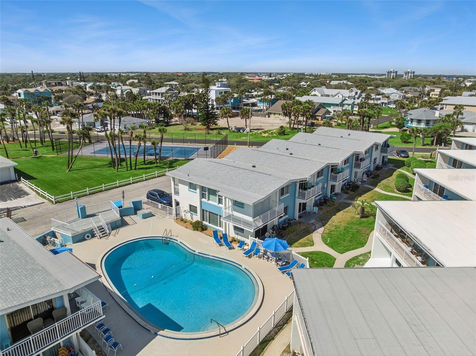 Image 34 of 40 For 513 Atlantic Avenue 33