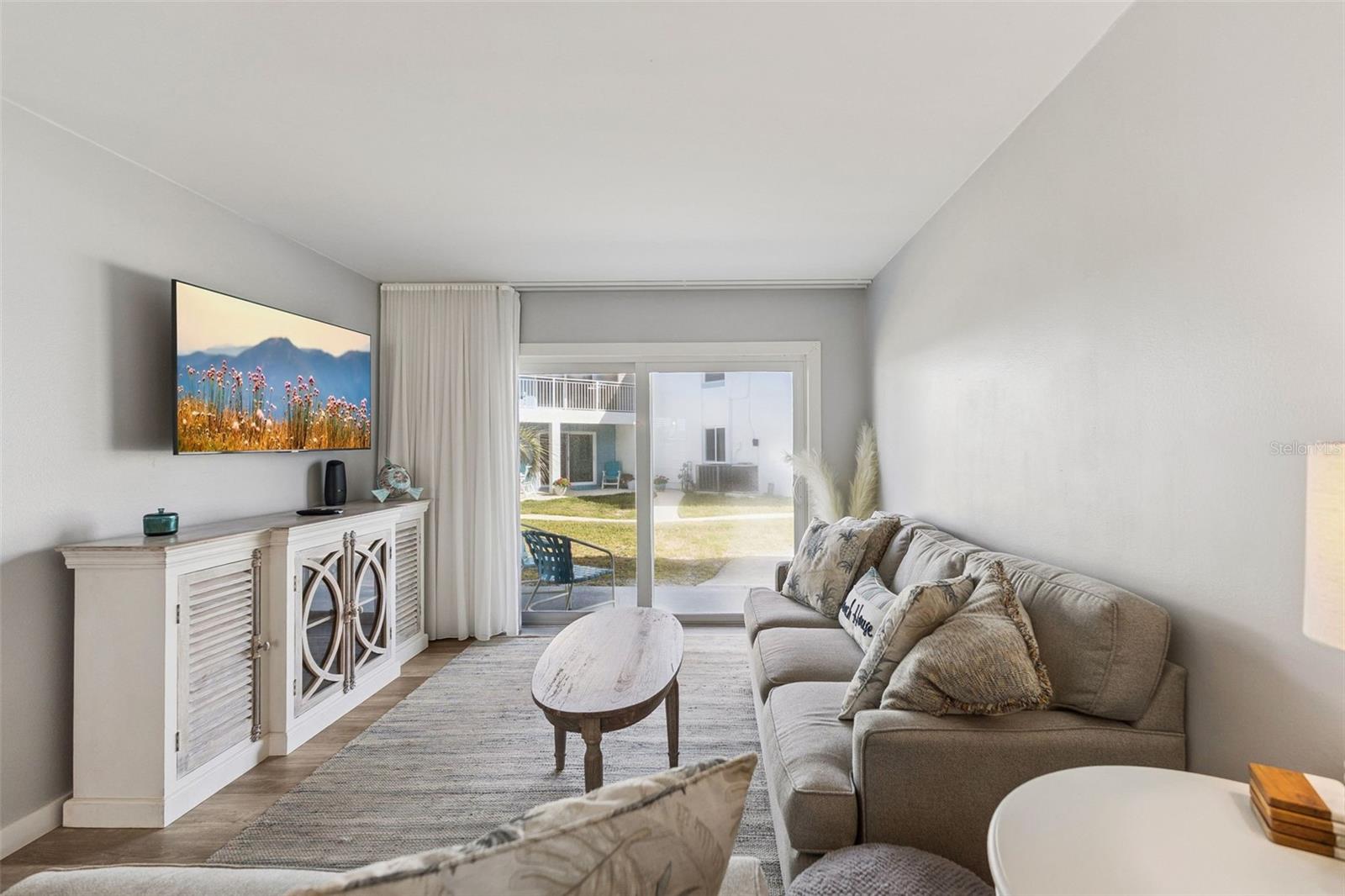 Image 7 of 40 For 513 Atlantic Avenue 33