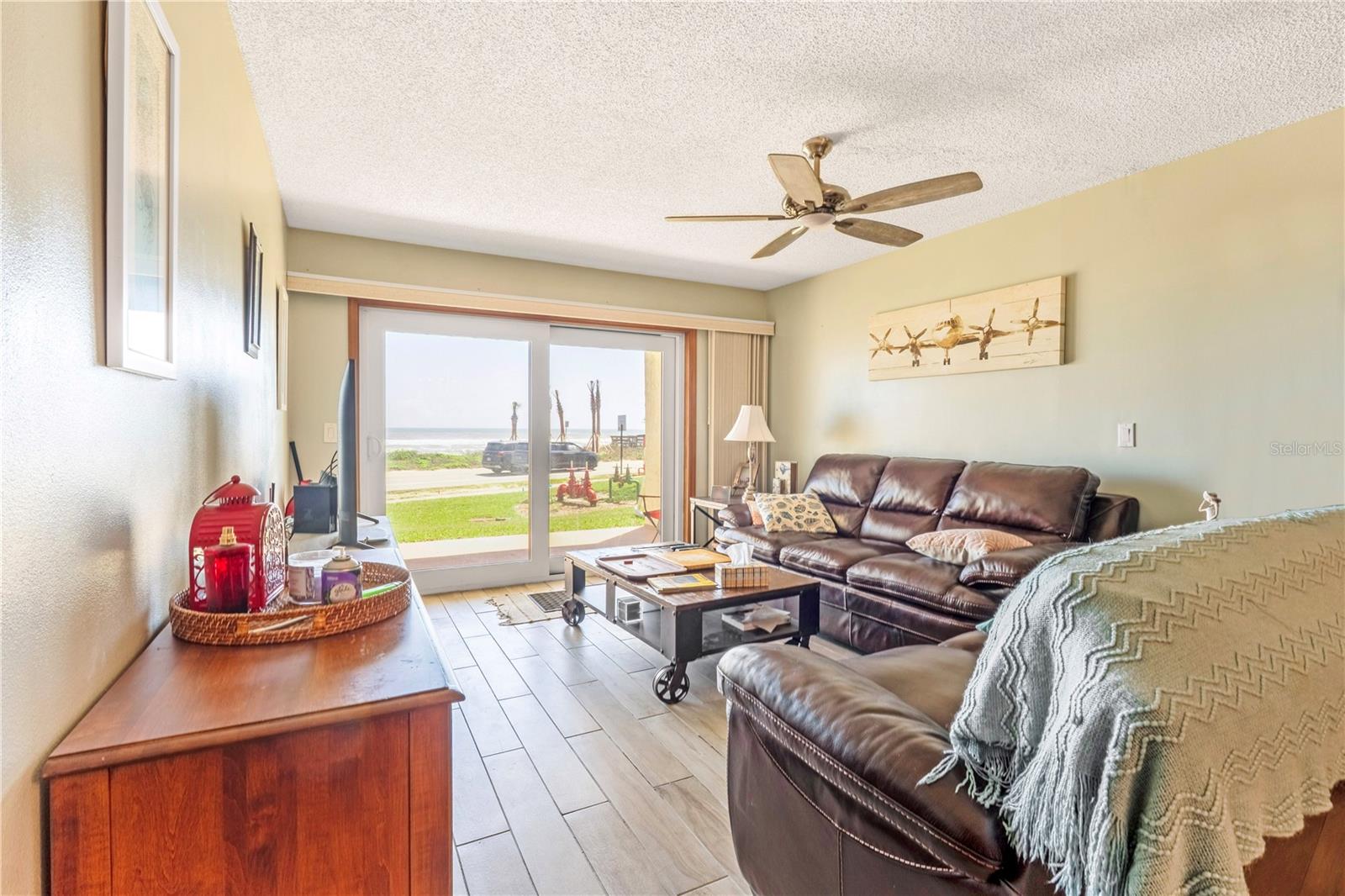 Image 9 of 28 For 2222 Ocean Shore Boulevard 102b