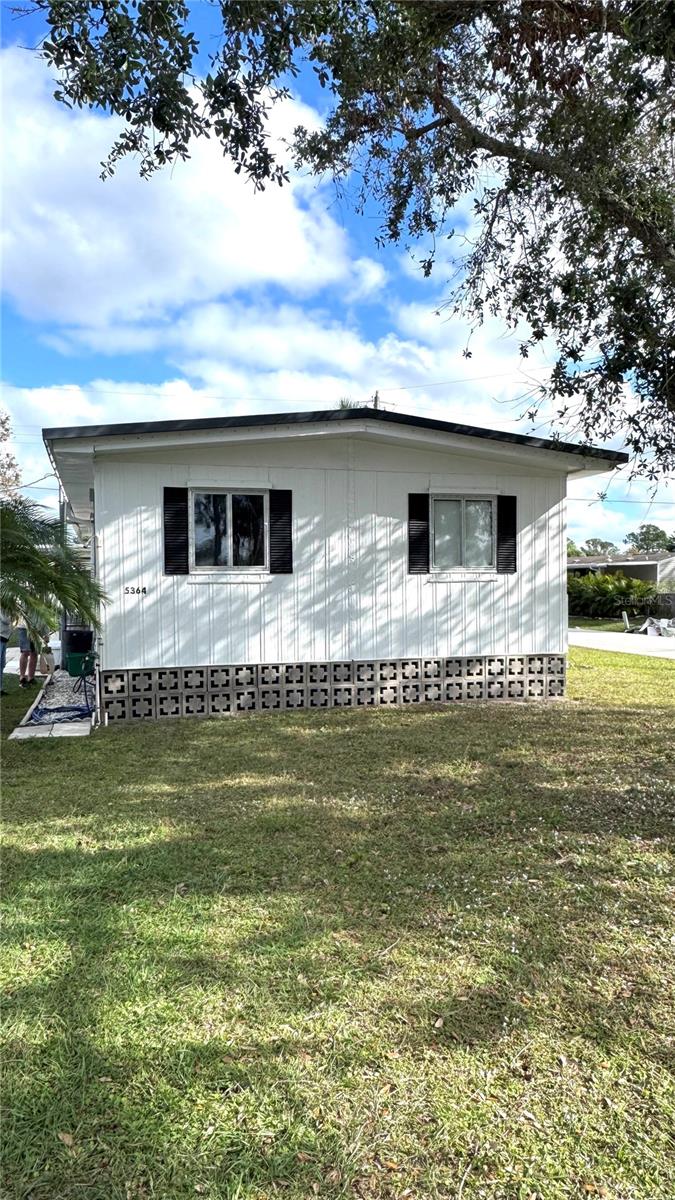 Image 27 of 31 For 5364 Christiancy Avenue