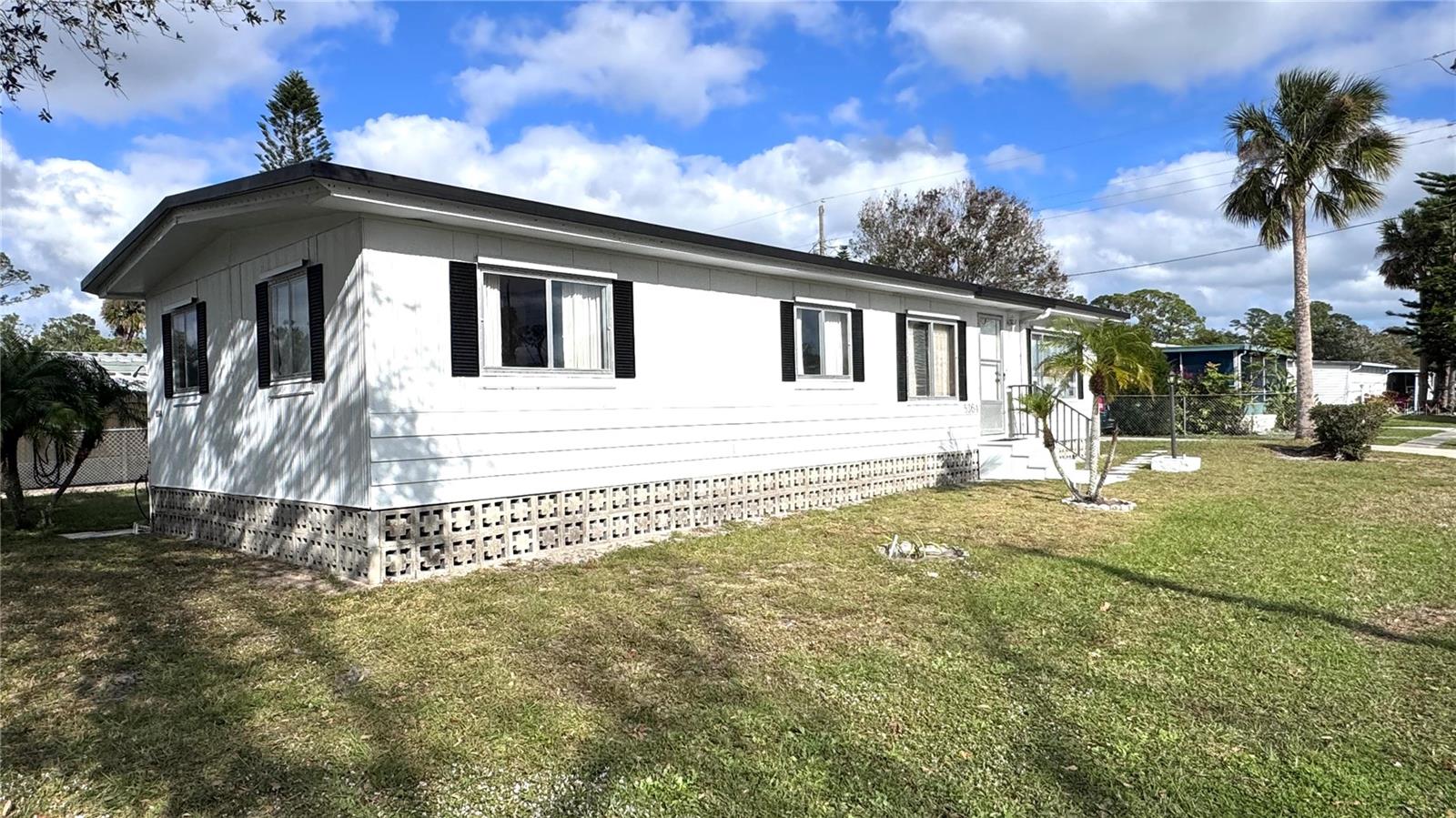 Image 28 of 31 For 5364 Christiancy Avenue