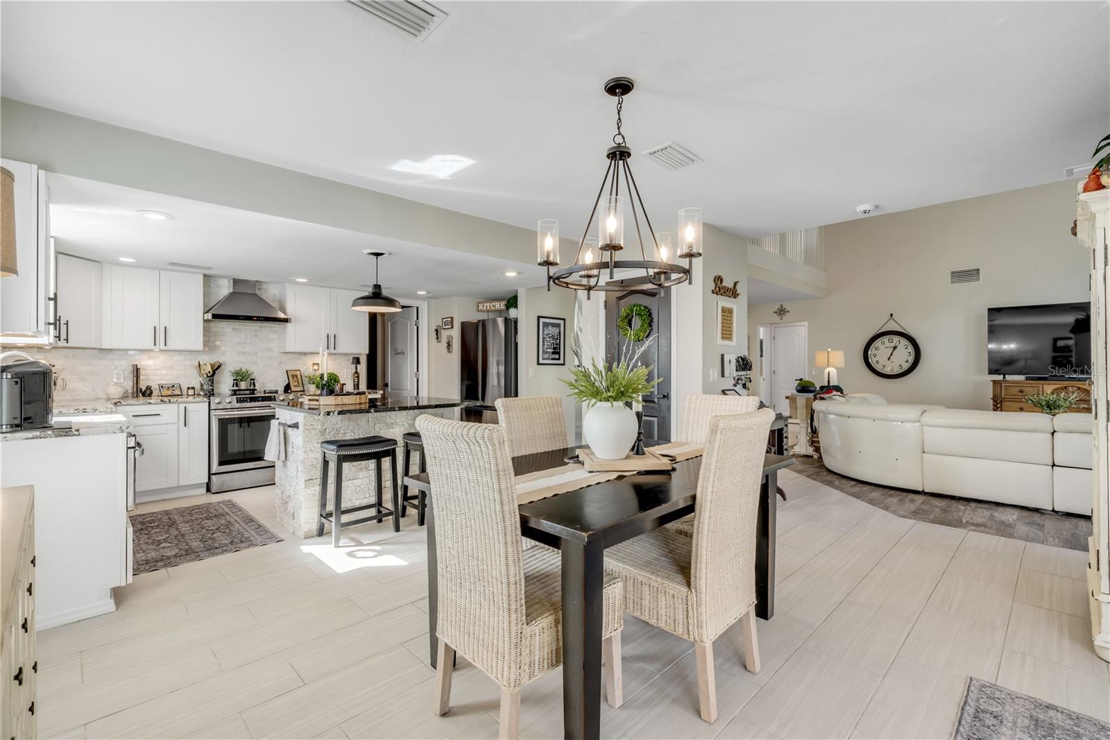 Image 24 of 100 For 4623 Atlantic Avenue