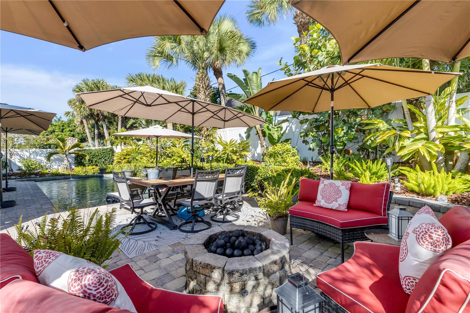 Image 69 of 100 For 4623 Atlantic Avenue