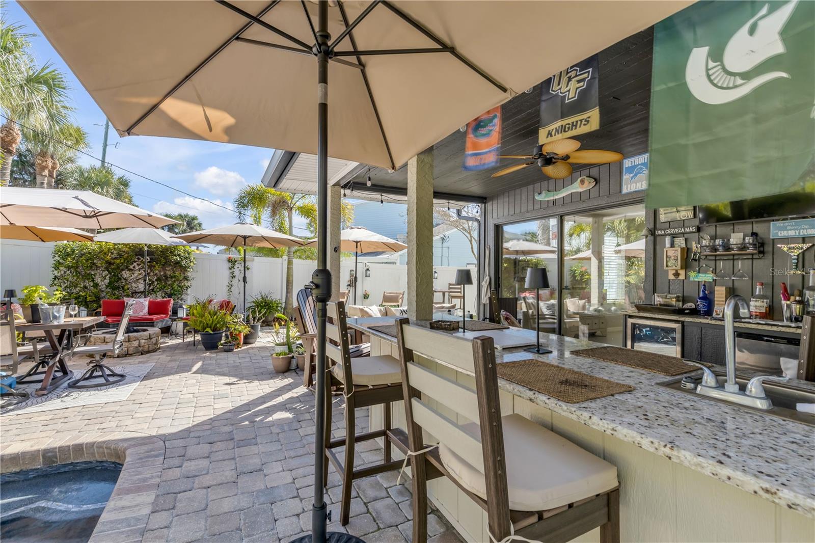 Image 75 of 100 For 4623 Atlantic Avenue