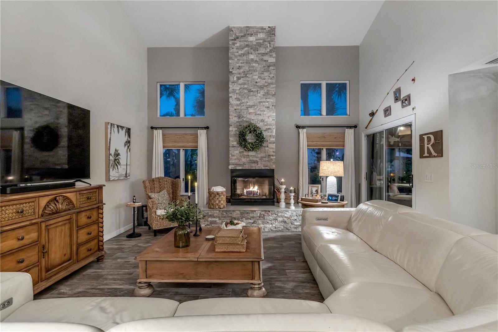 Image 84 of 100 For 4623 Atlantic Avenue