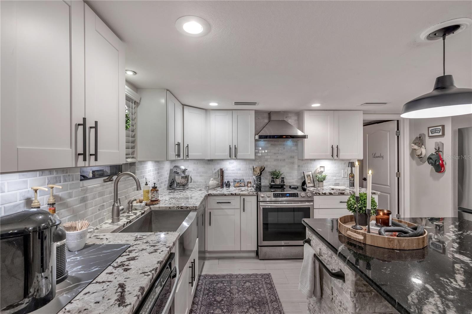 Image 87 of 100 For 4623 Atlantic Avenue