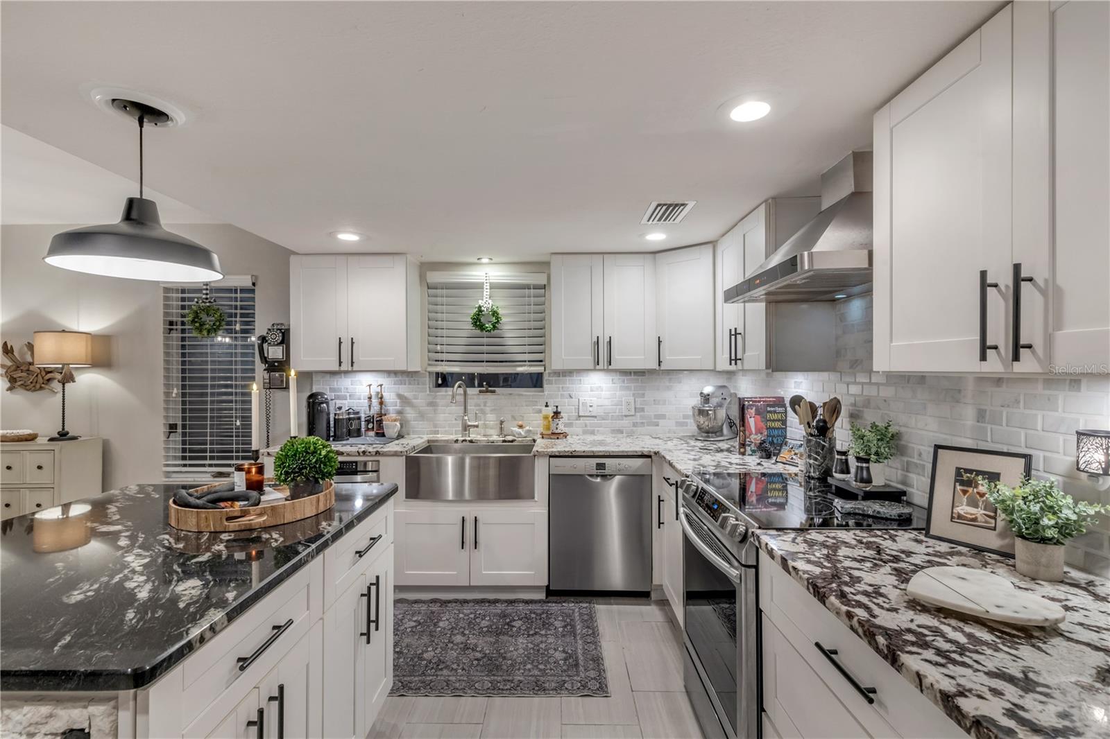 Image 88 of 100 For 4623 Atlantic Avenue