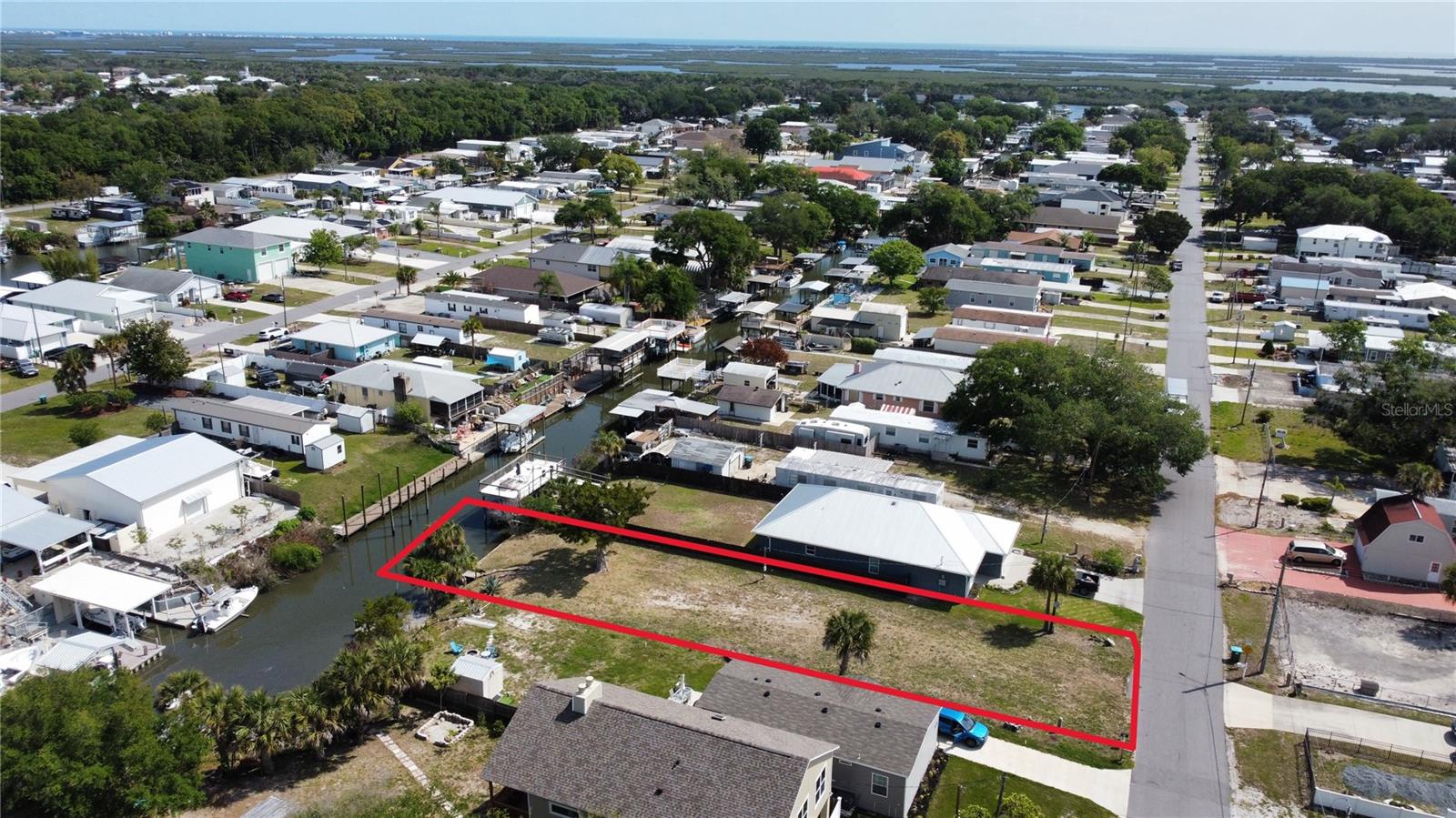 Image 14 of 21 For 146 Gary Avenue