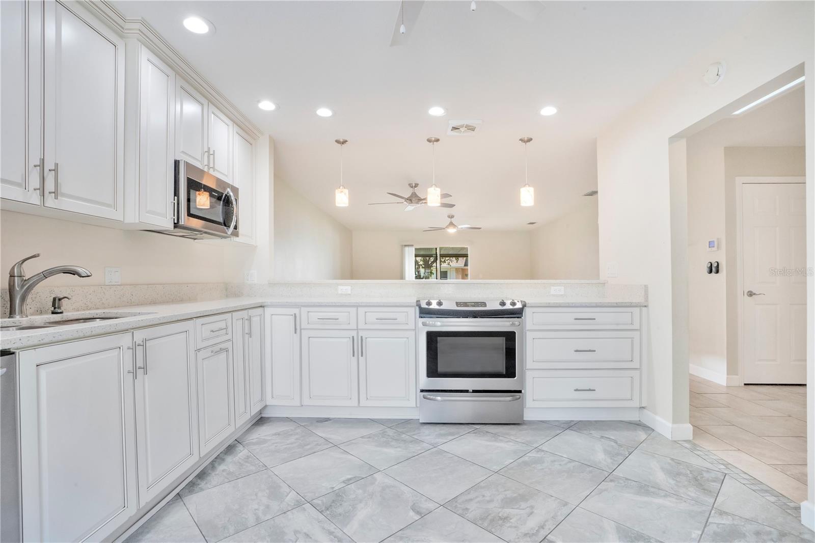 Image 13 of 34 For 16 Eagle Lane