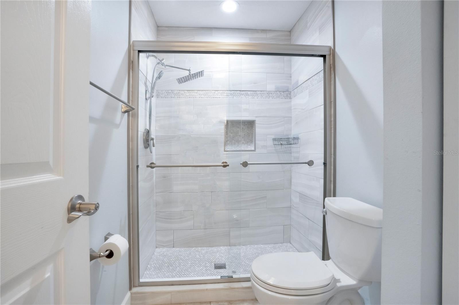 Image 17 of 34 For 16 Eagle Lane