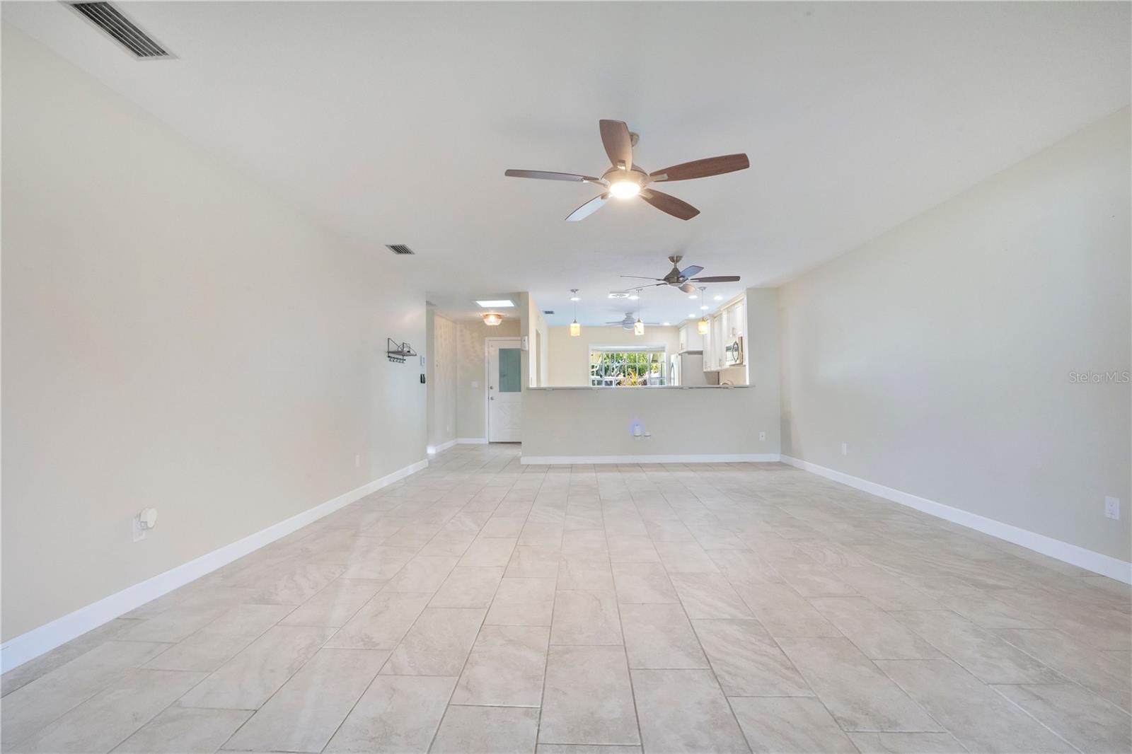 Image 7 of 34 For 16 Eagle Lane