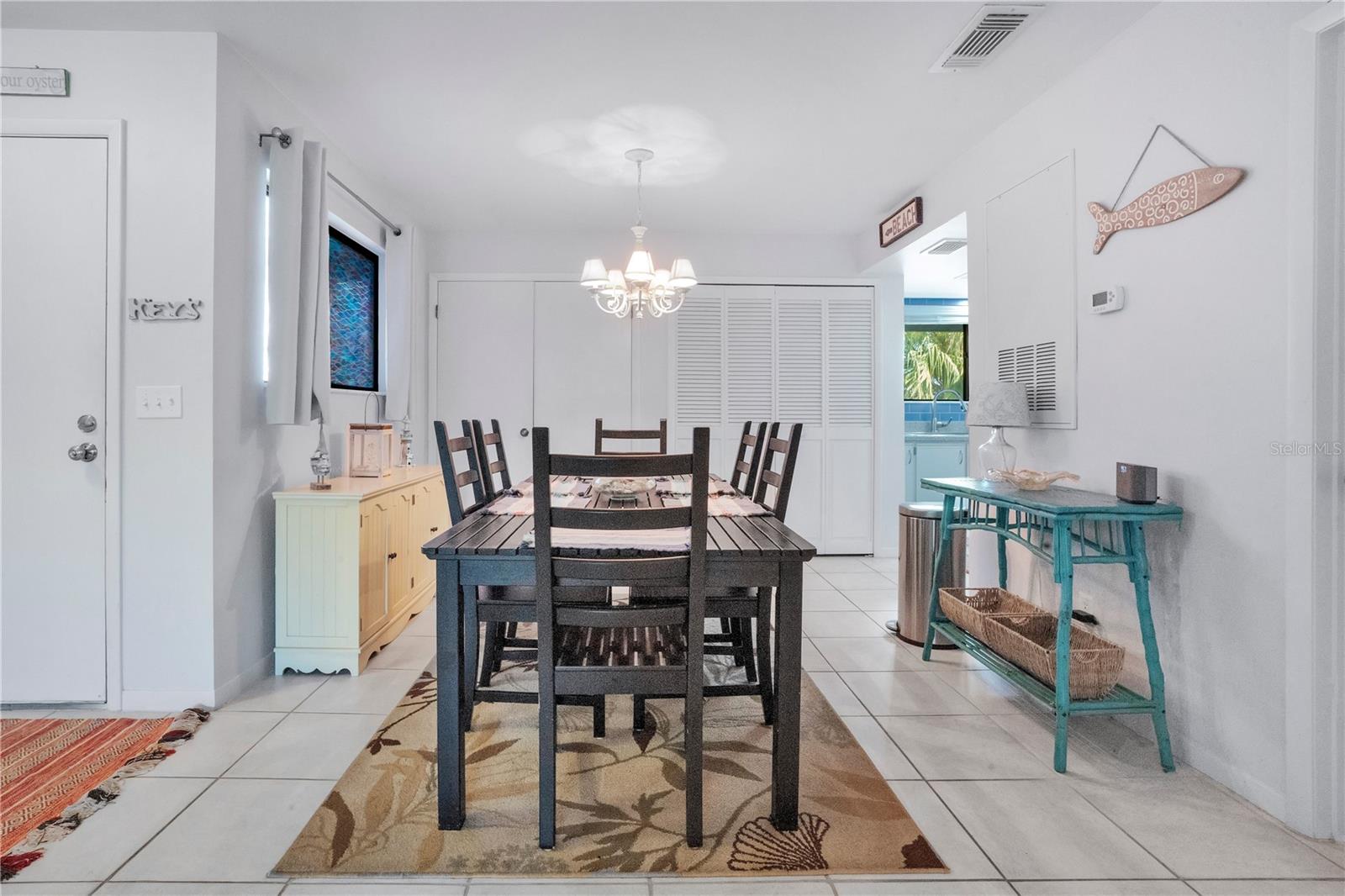 Image 8 of 35 For 4405 Sea Mist Drive 218