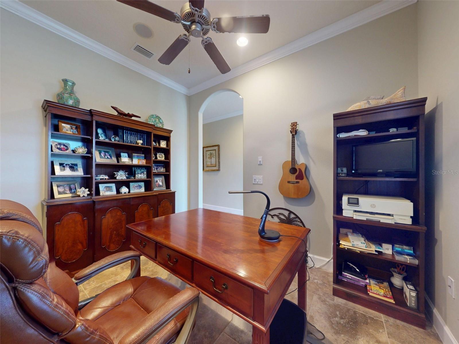 Image 11 of 100 For 3431 Torre Boulevard