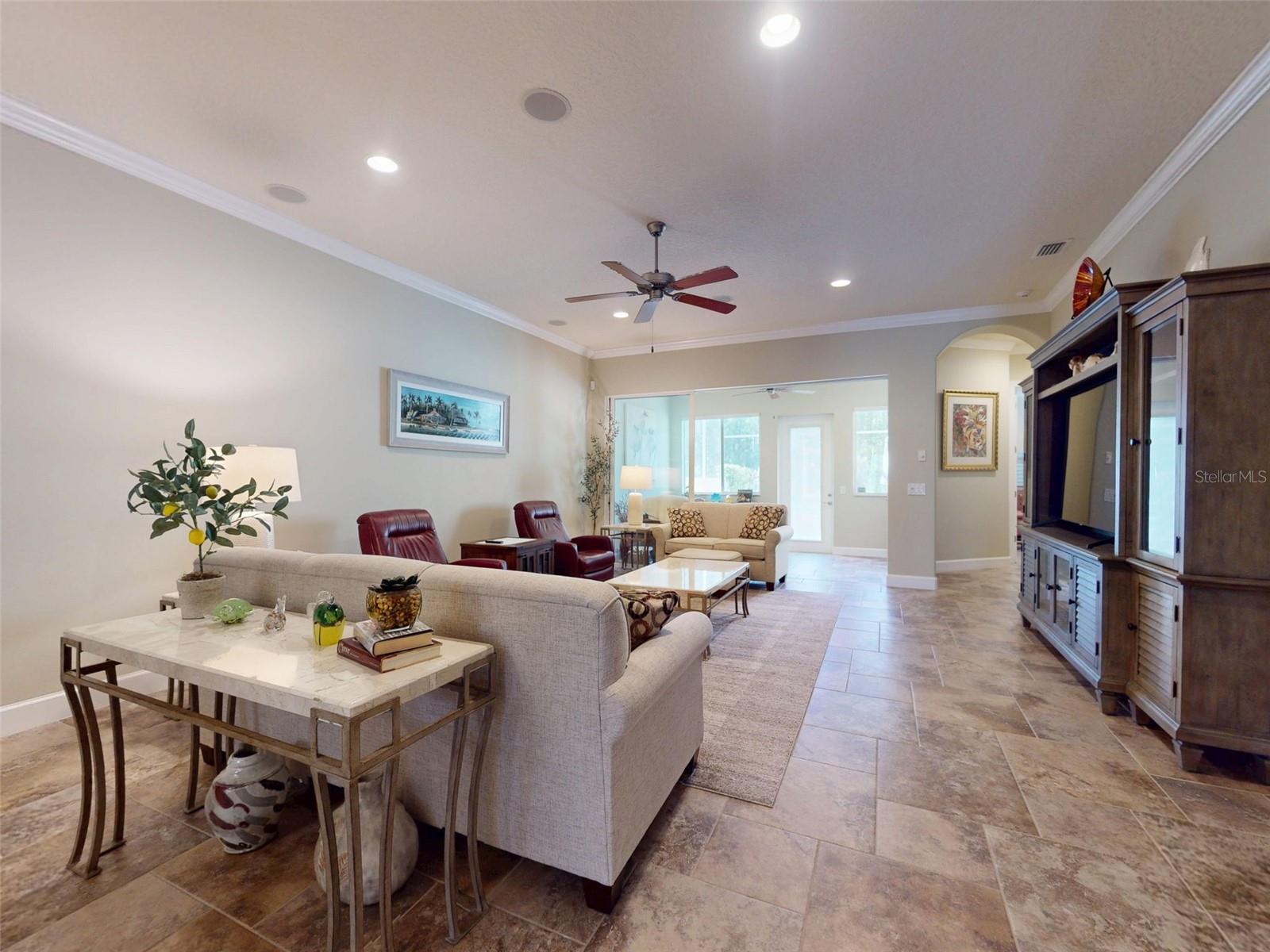 Image 28 of 100 For 3431 Torre Boulevard