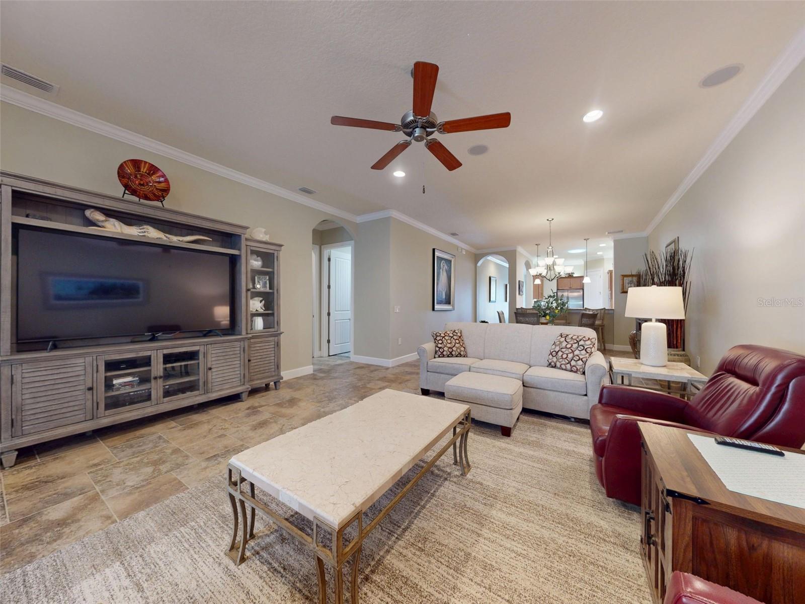 Image 34 of 100 For 3431 Torre Boulevard