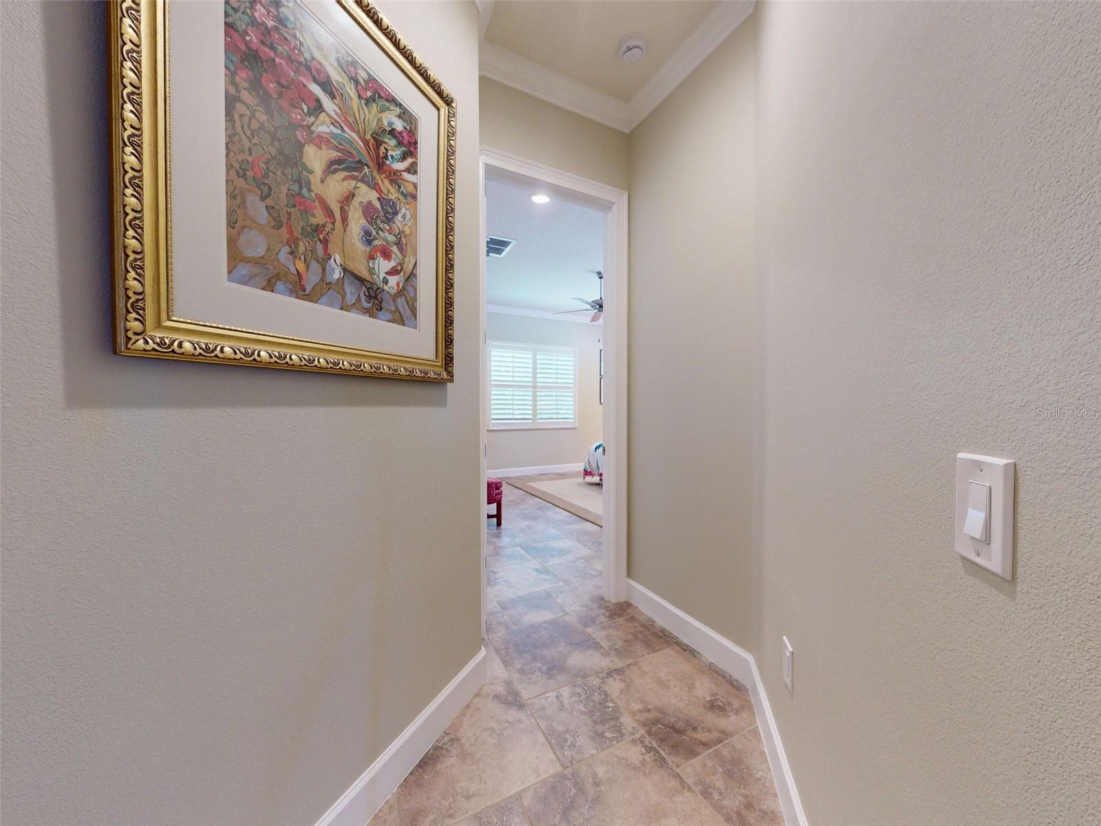 Image 39 of 100 For 3431 Torre Boulevard