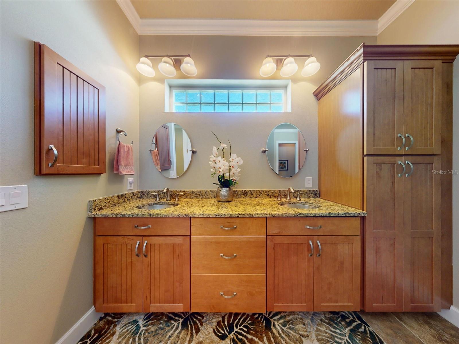 Image 48 of 100 For 3431 Torre Boulevard