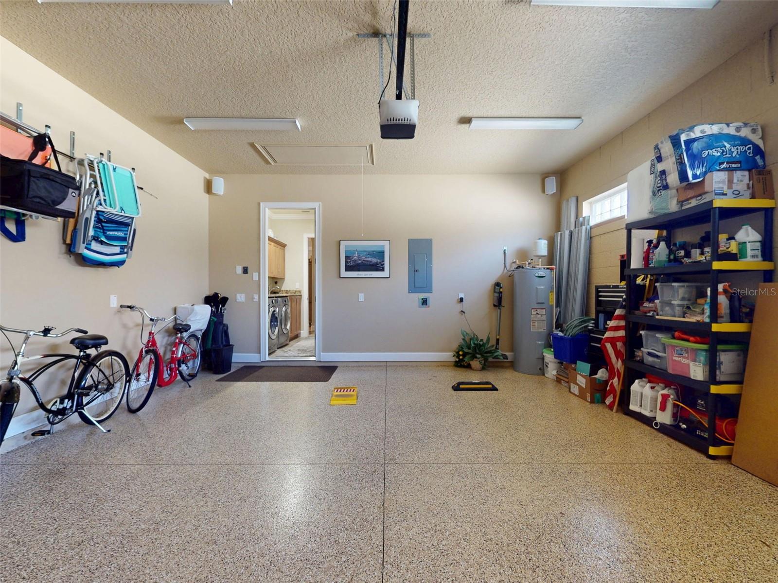 Image 64 of 100 For 3431 Torre Boulevard