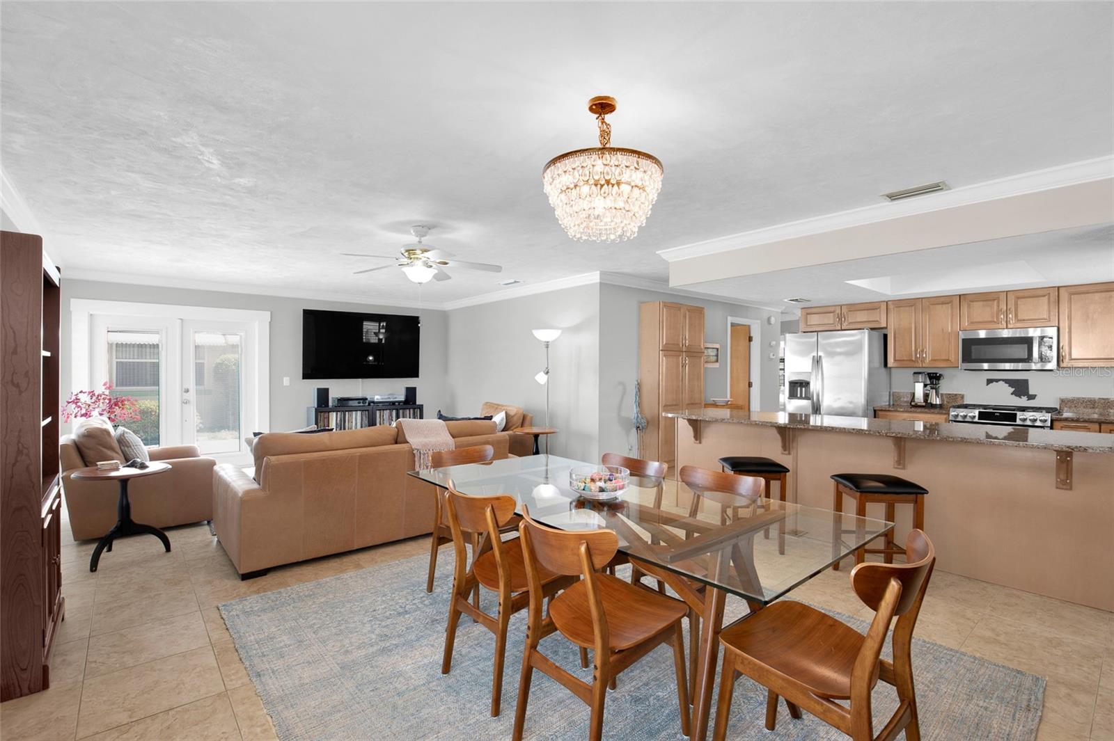 Image 17 of 53 For 315 Crawford Road