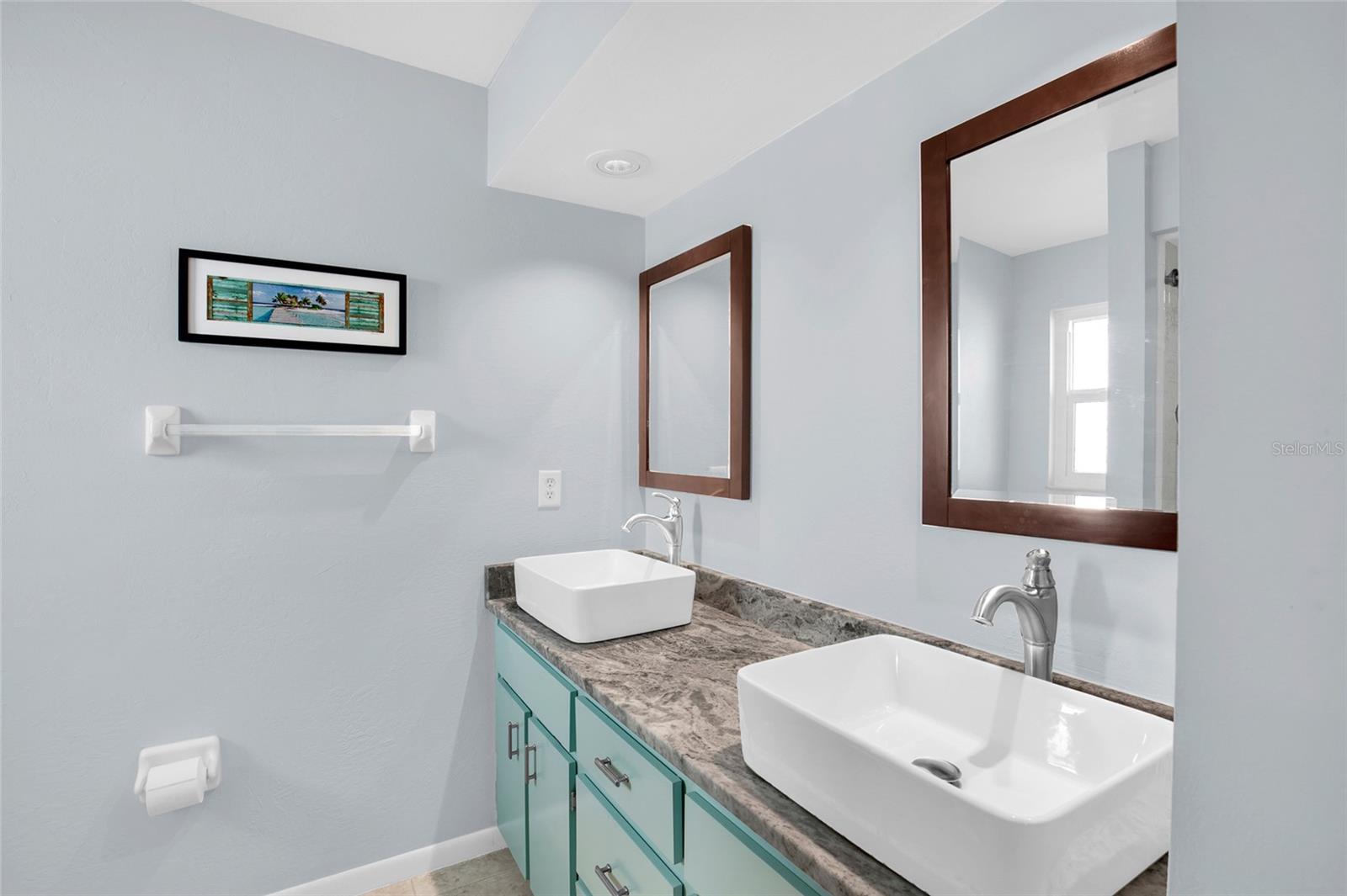 Image 22 of 53 For 315 Crawford Road