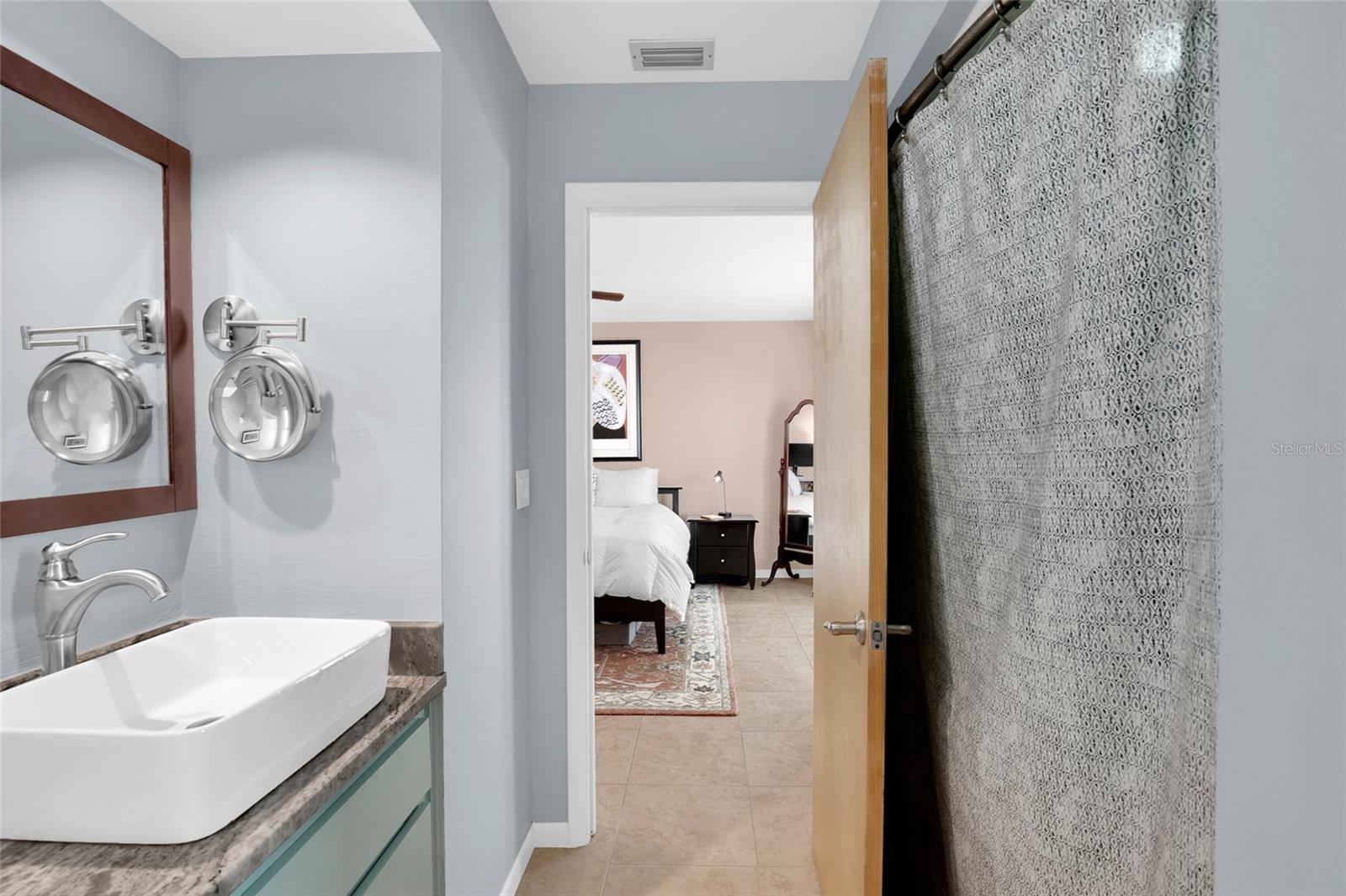 Image 24 of 53 For 315 Crawford Road