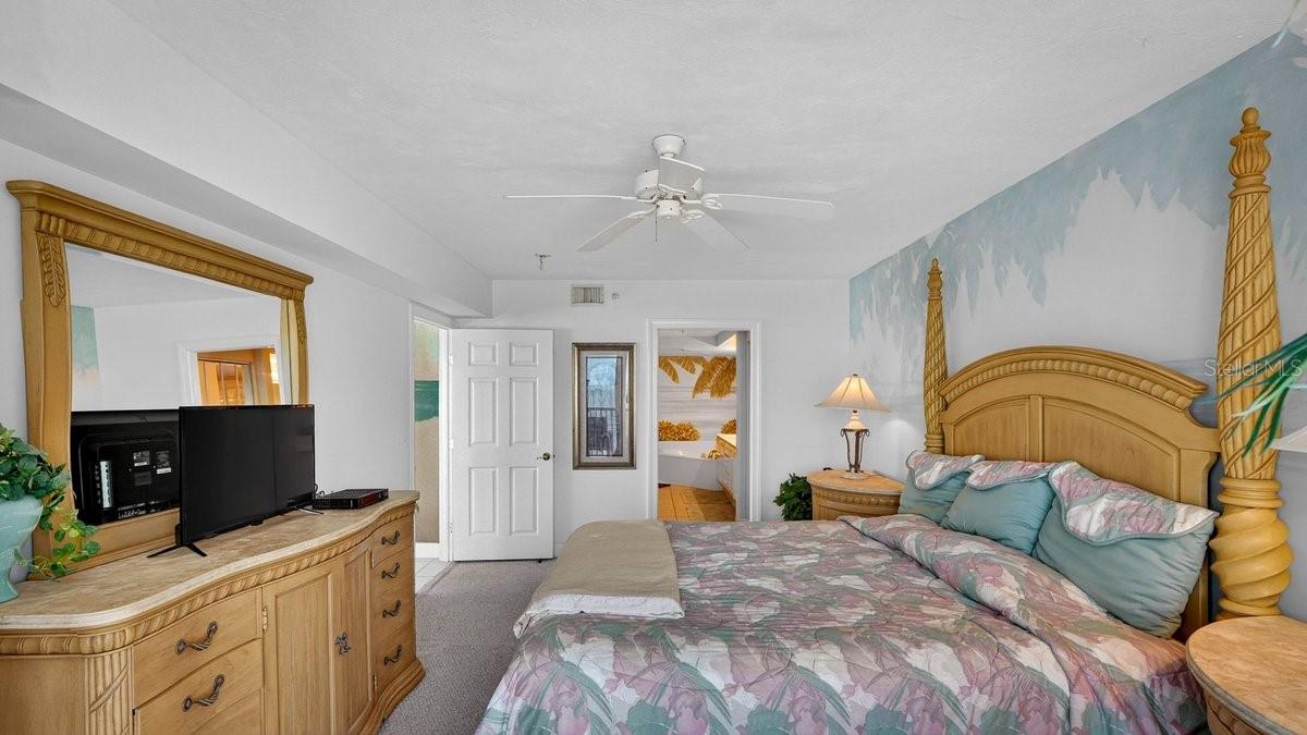 Image 21 of 63 For 3425 Atlantic Avenue 1706