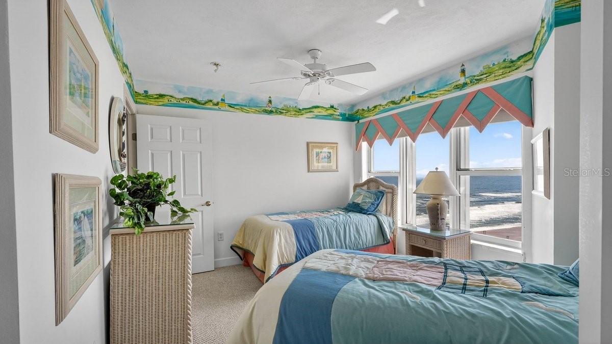 Image 25 of 63 For 3425 Atlantic Avenue 1706