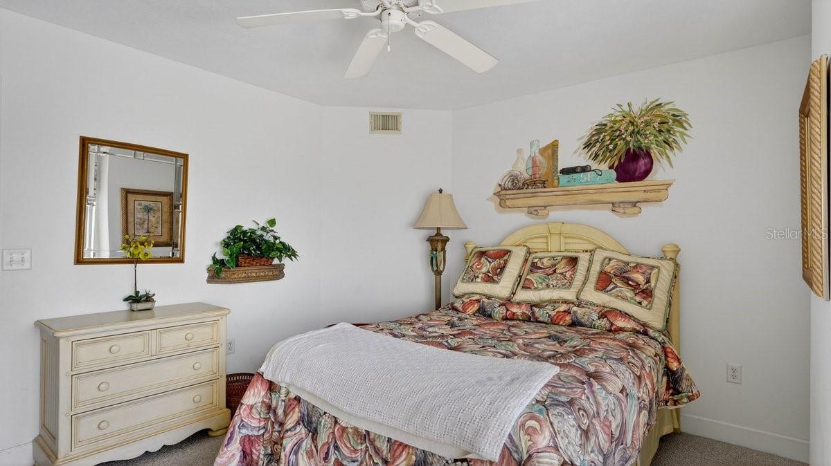 Image 28 of 63 For 3425 Atlantic Avenue 1706