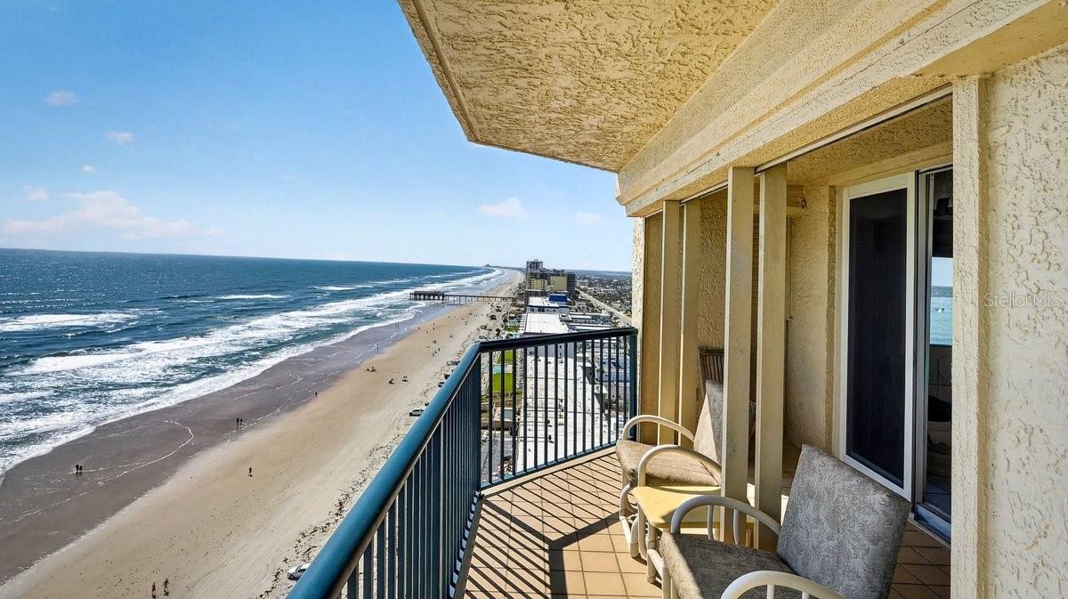 Image 40 of 63 For 3425 Atlantic Avenue 1706