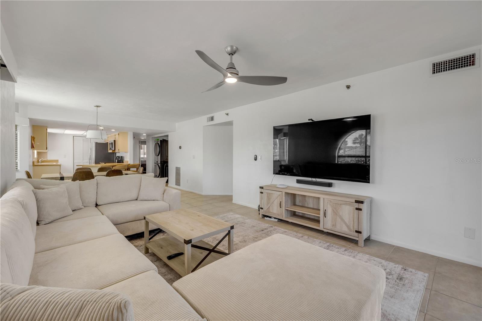 Image 22 of 44 For 3001 Atlantic Avenue 503