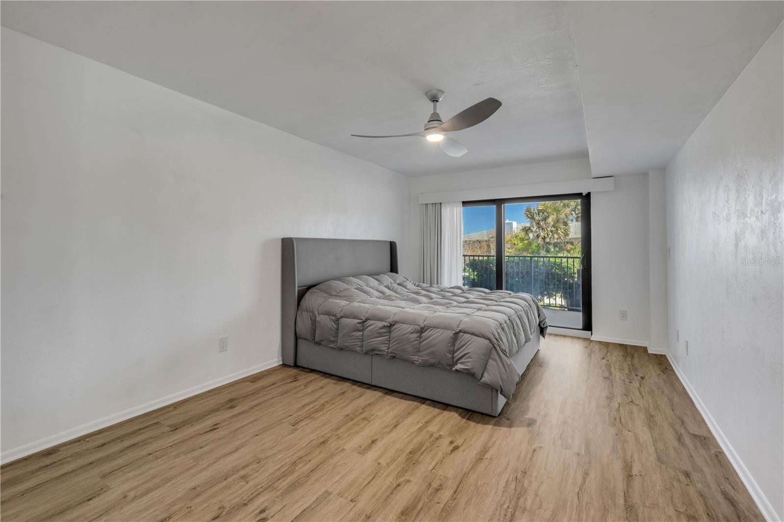 Image 24 of 44 For 3001 Atlantic Avenue 503