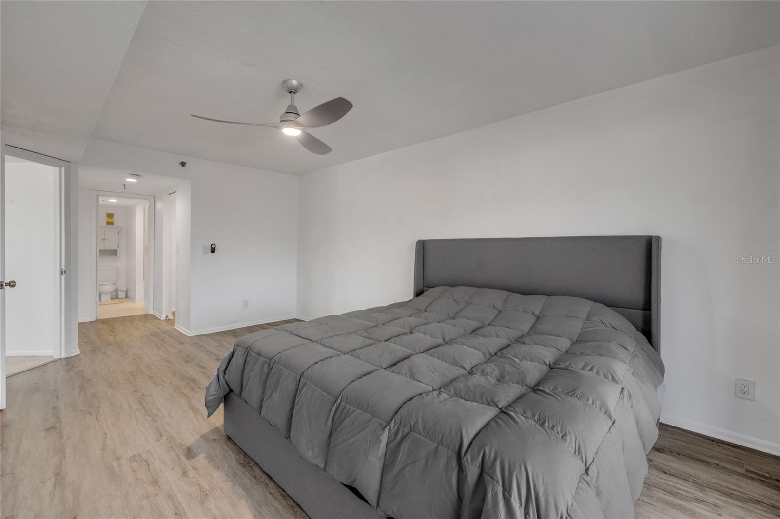 Image 26 of 44 For 3001 Atlantic Avenue 503