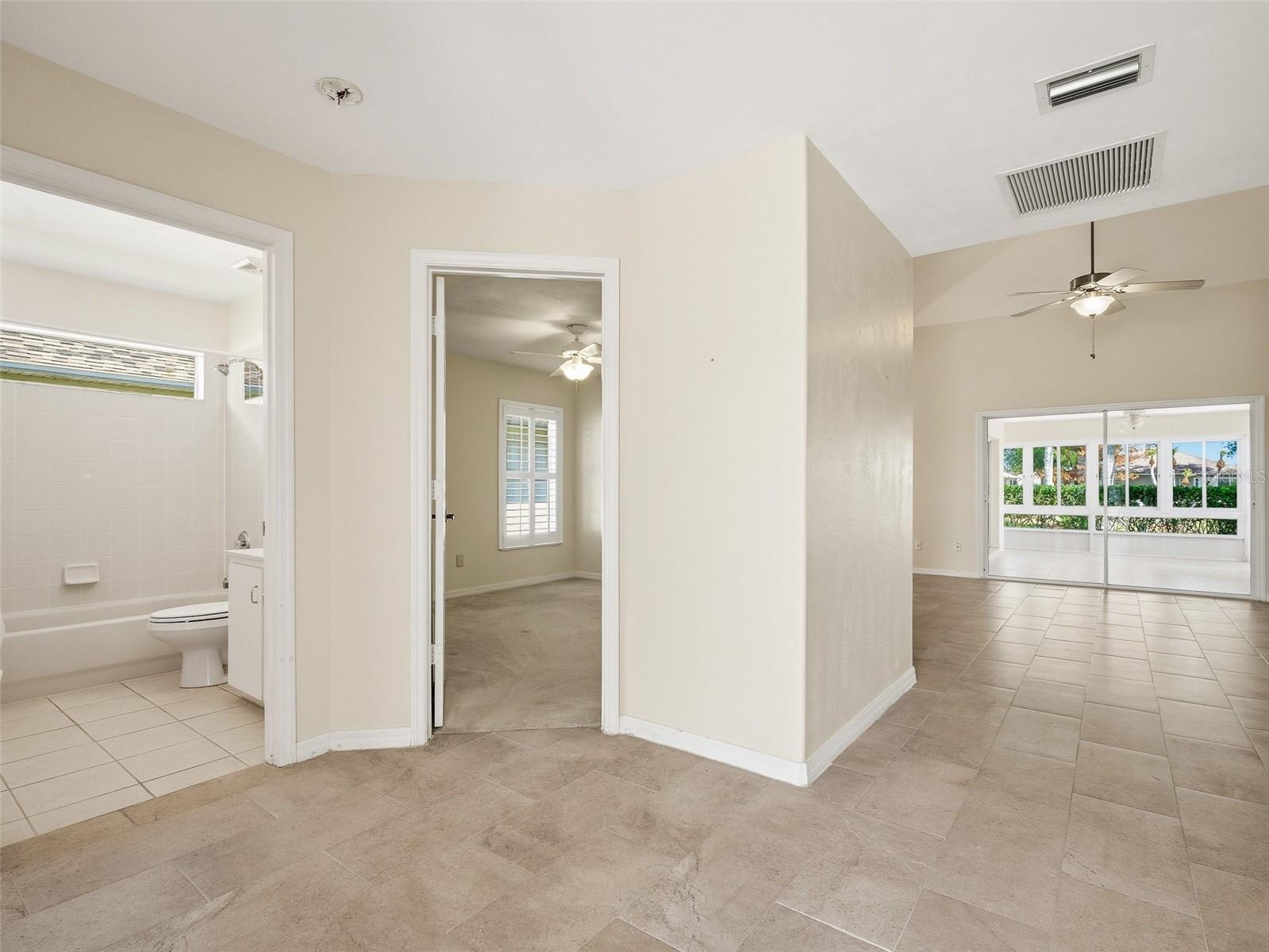 Image 12 of 49 For 659 Wellesley Court