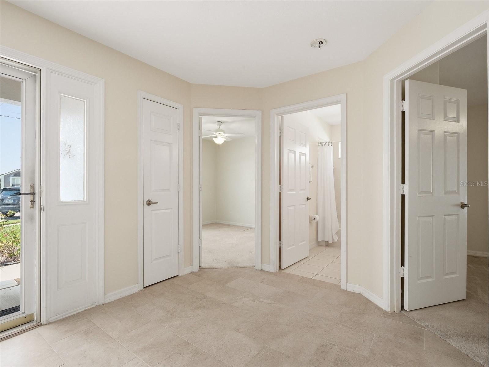 Image 13 of 49 For 659 Wellesley Court